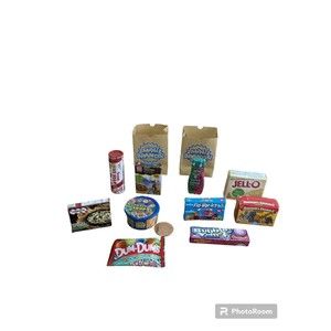 ZURU Mini Brands Grocery Bags, Groceries, Dum Dums,Fridays, Jello,Animal Cracker